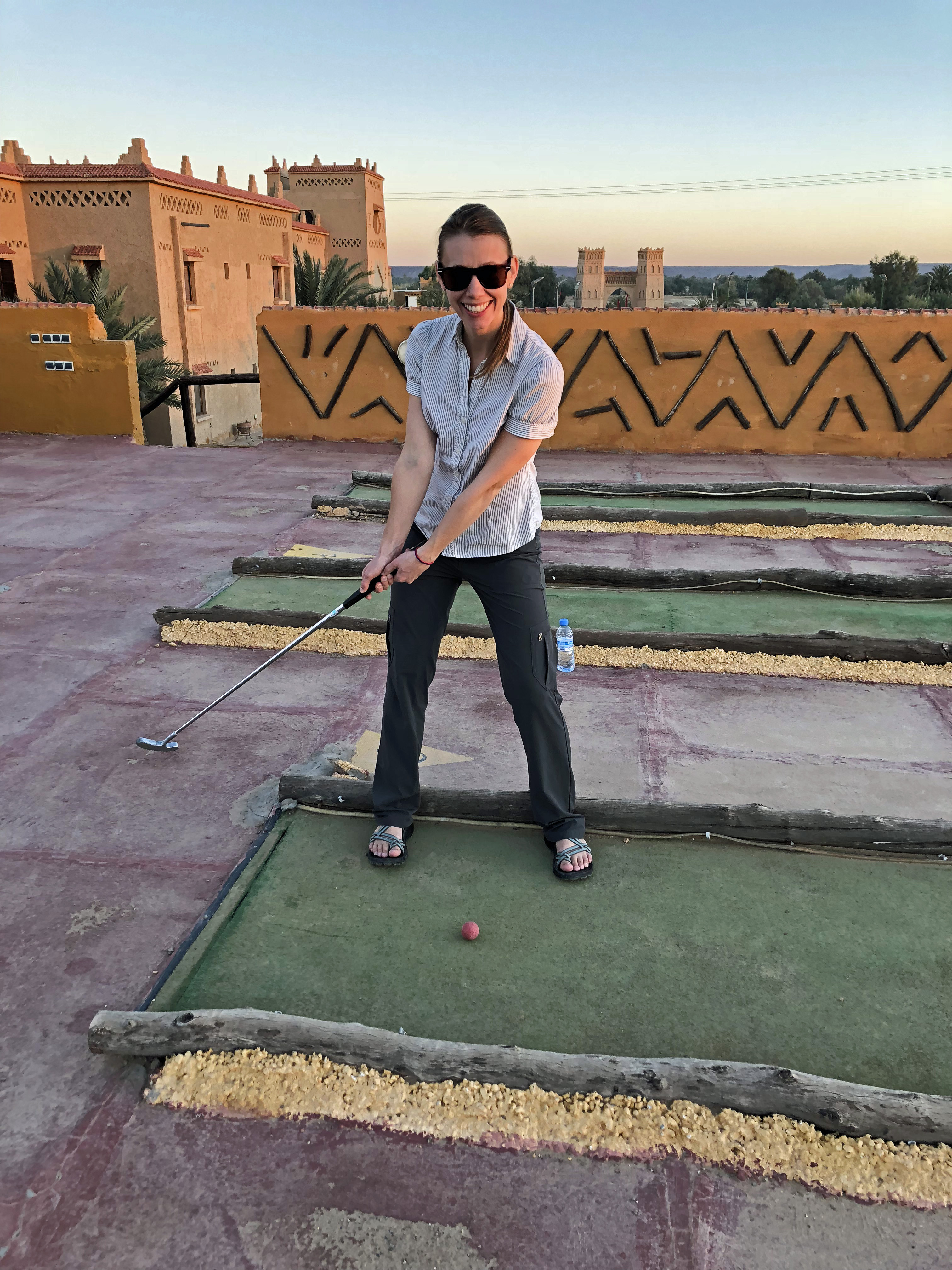 Mini Golf in the Sahara